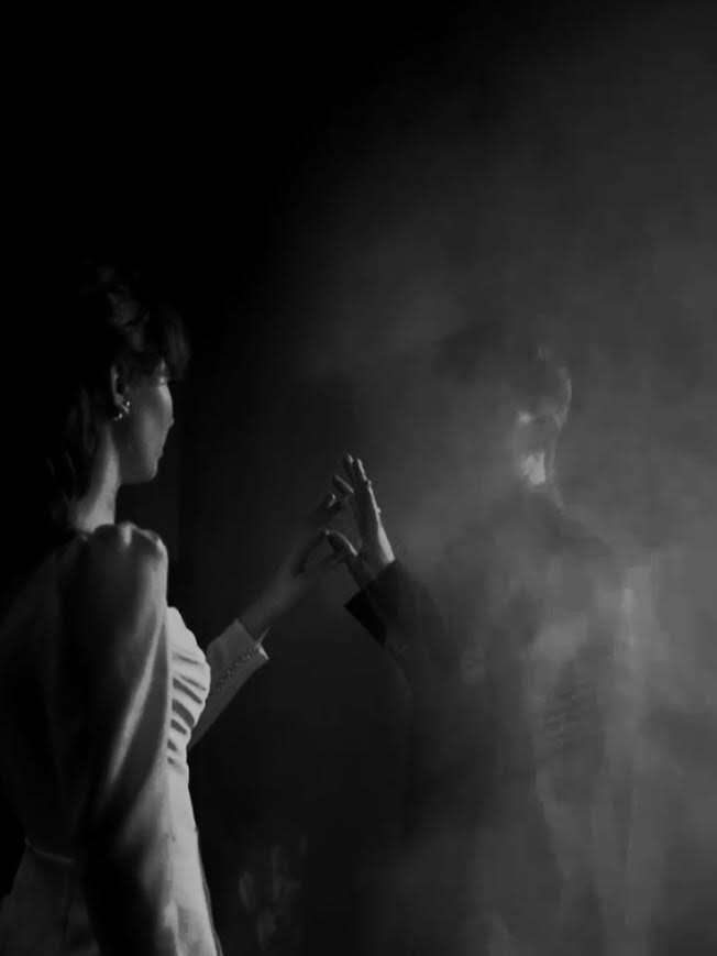 The Difference Between Love and Emotional Dependency