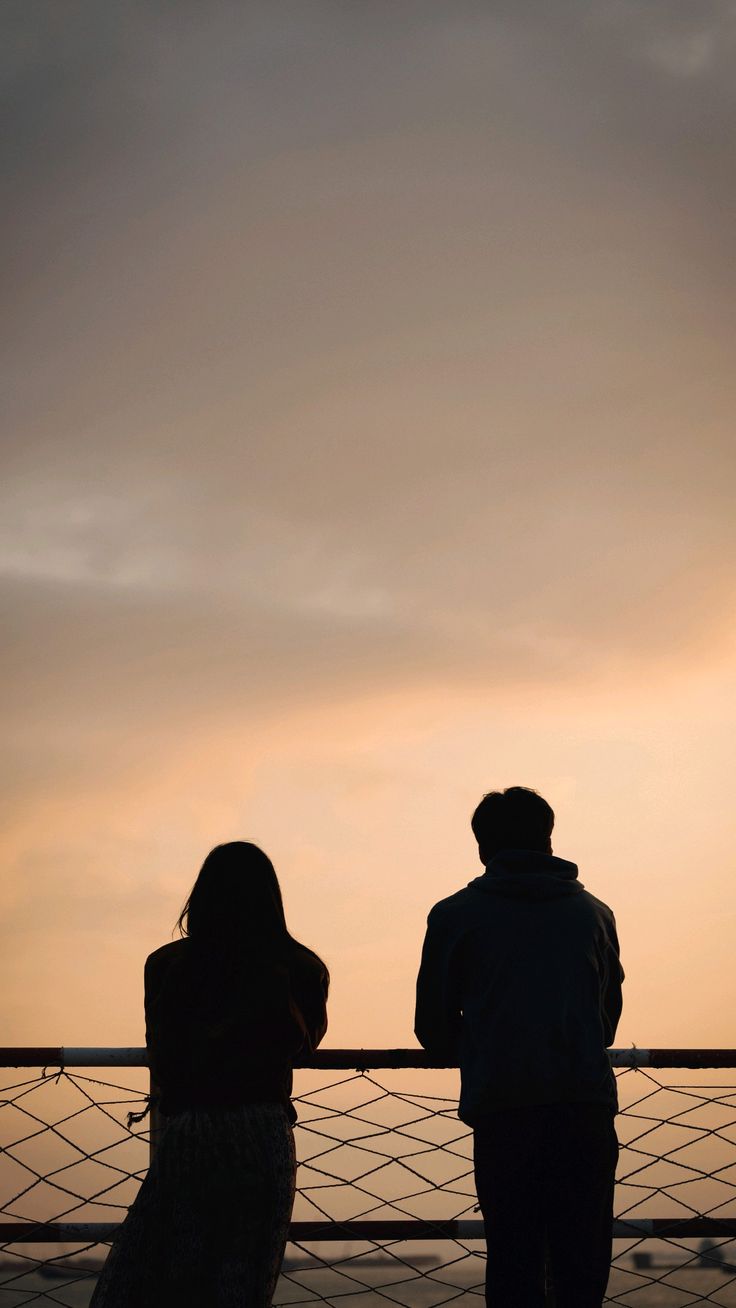 Why Modern Dating Feels So Confusing