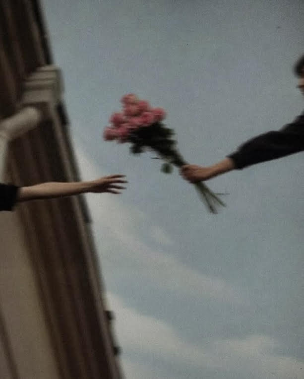Why Some People Feel Familiar the Moment You Meet Them