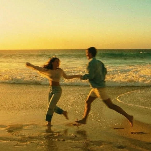 4 Reasons People Stay in Relationships They Know Aren't Right